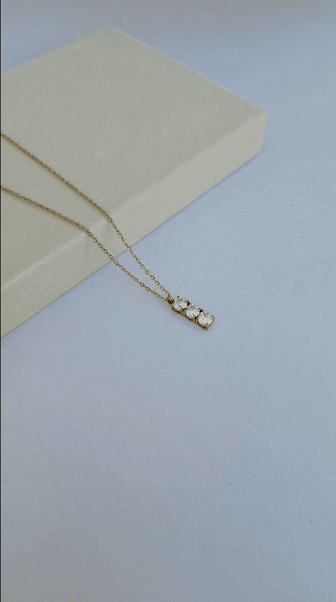 Triple stone necklace