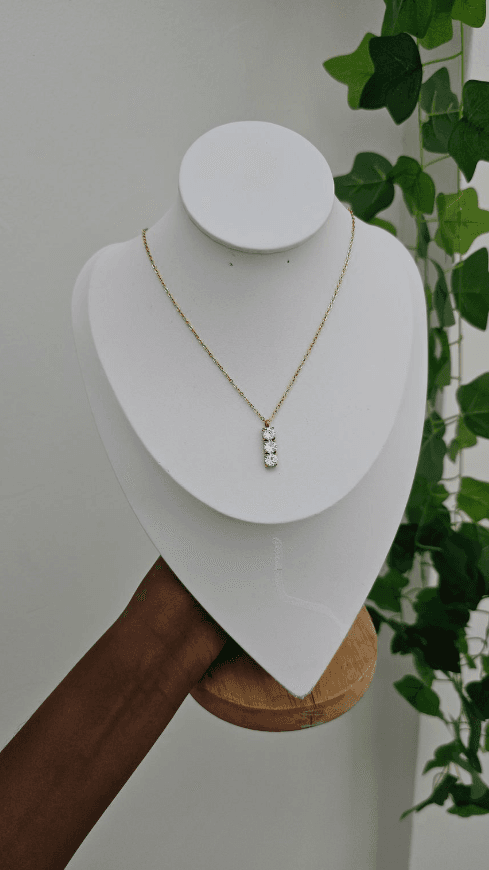 Triple stone necklace