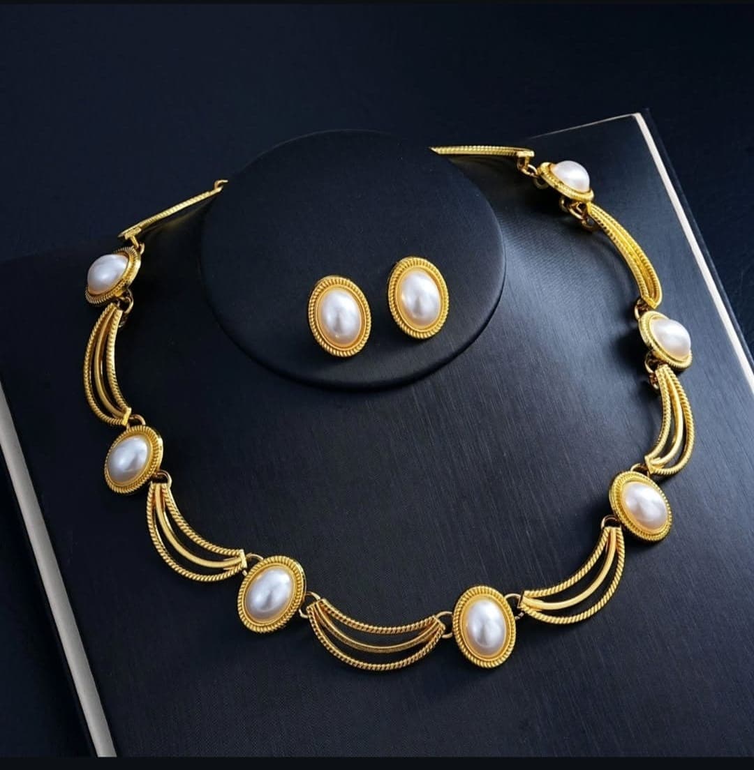 necklace/earring set