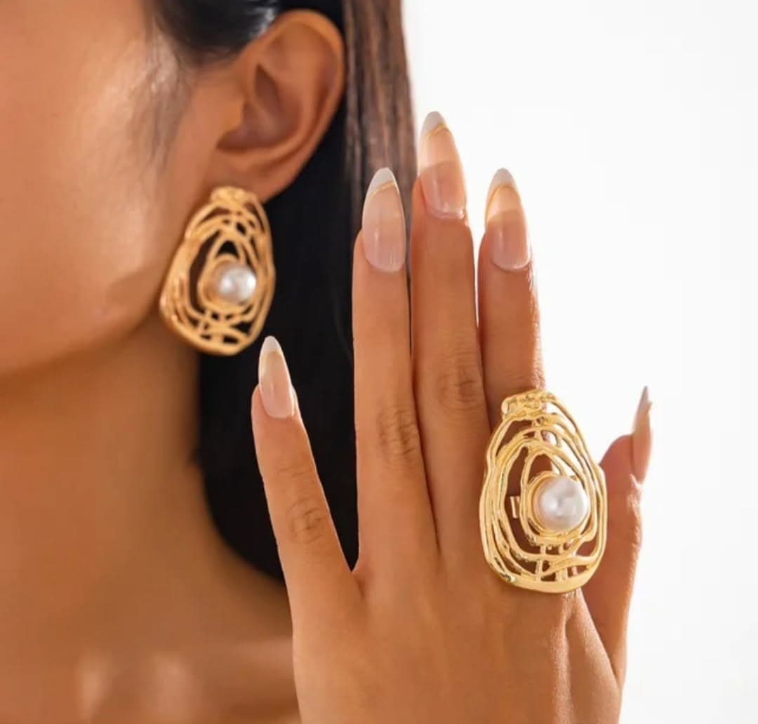 Earrings/Ring set