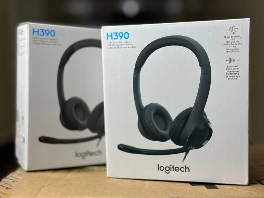 Logitech H390